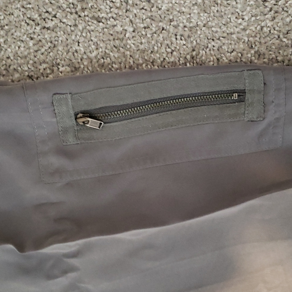 Chico's capri cargo pants - Picture 4 of 6